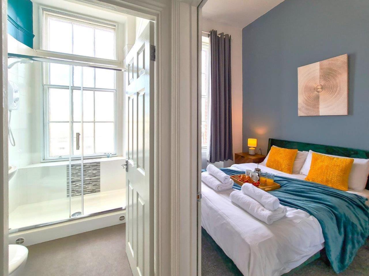 Margaret'S Terrace By Fortuna Property Cheltenham Eksteriør billede